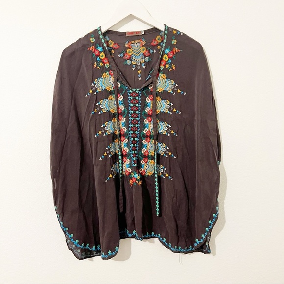 Johnny Was Embroidered Poncho Top Blouse Size Small S - Picture 1 of 6